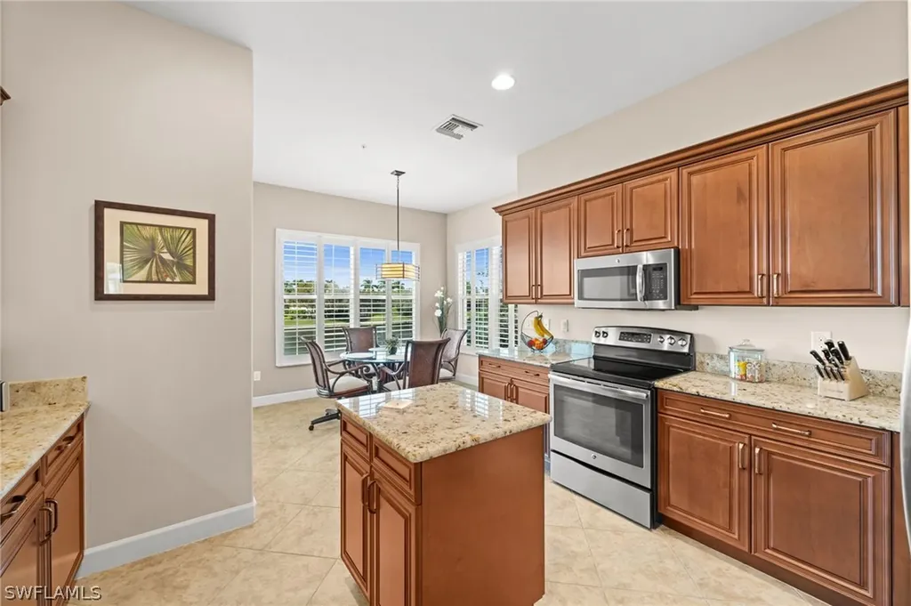 8069 Players Cove Drive Naples FL 34113