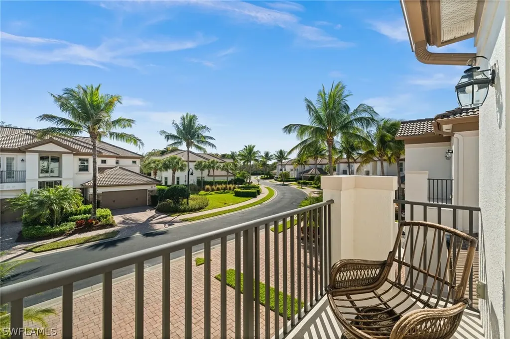 8069 Players Cove Drive Naples FL 34113
