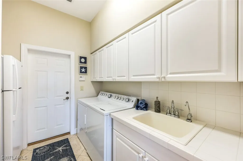 4568 Merganser Court Naples FL 34119