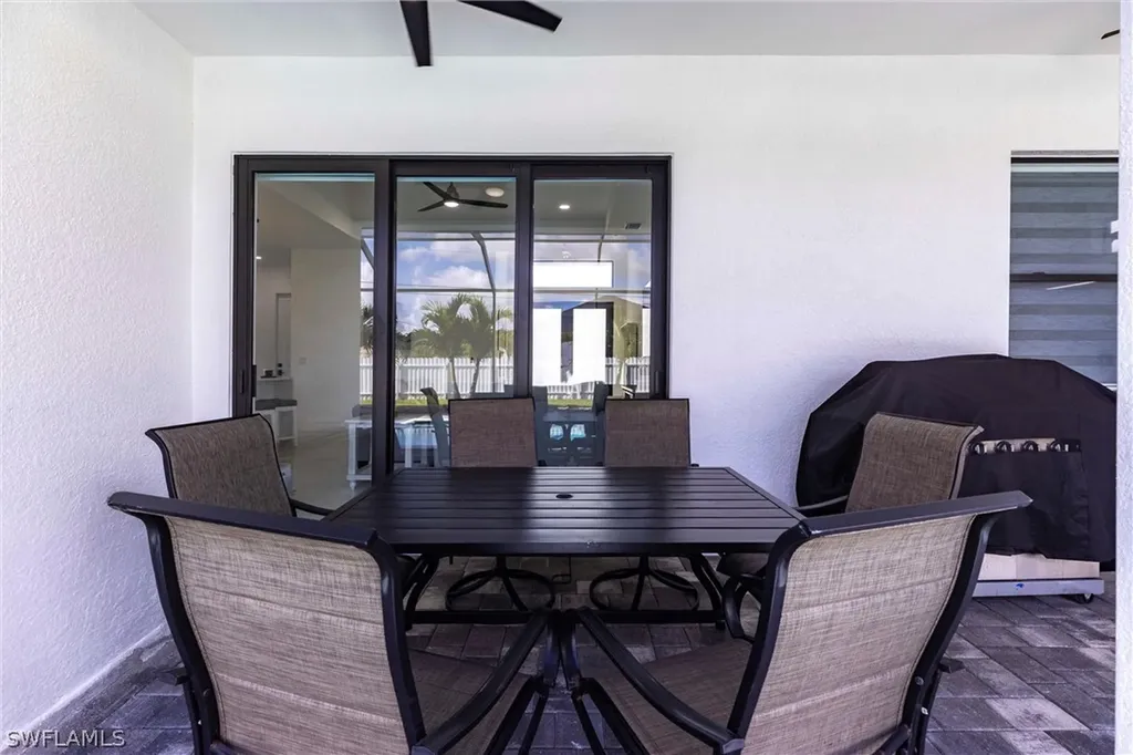 1005 NE 9th Terrace Cape Coral FL 33909