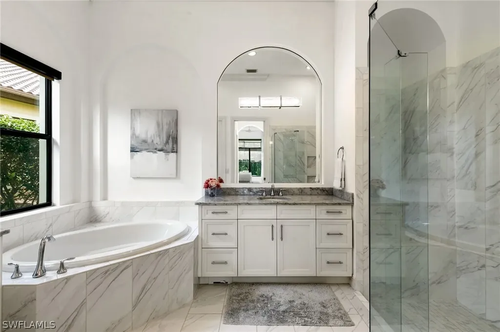 7509 Lantana Circle Naples FL 34119
