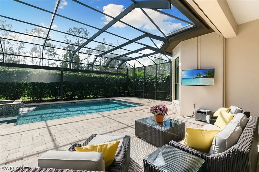 7509 Lantana Circle Naples FL 34119
