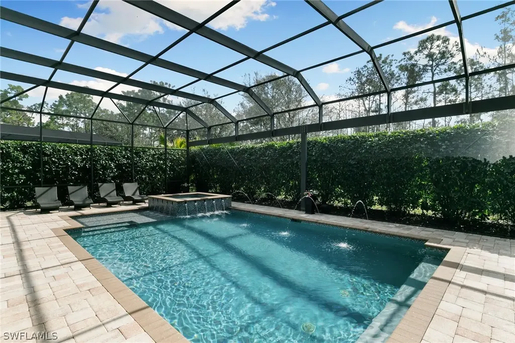 7509 Lantana Circle Naples FL 34119