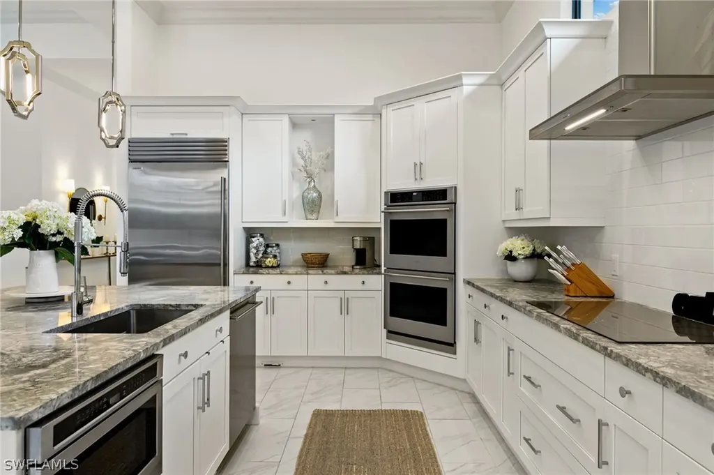 7509 Lantana Circle Naples FL 34119