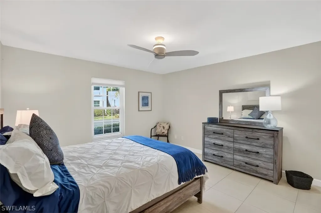 216 Bob O Link Way Naples FL 34105
