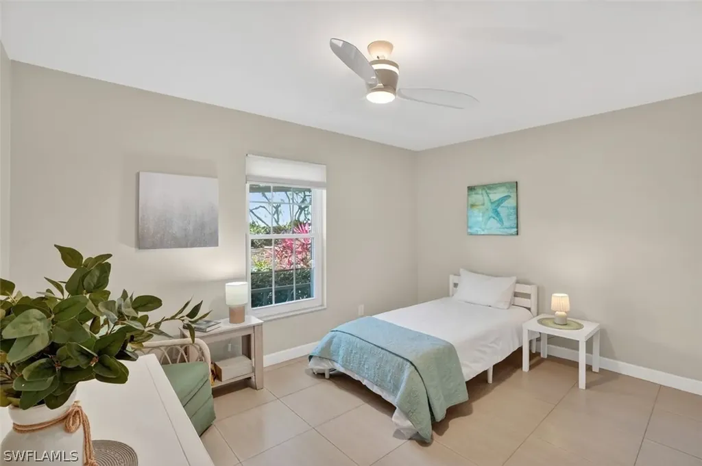 216 Bob O Link Way Naples FL 34105
