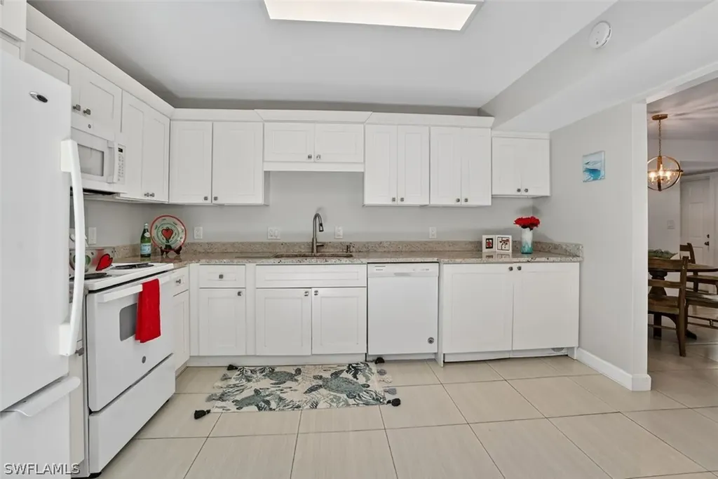 216 Bob O Link Way Naples FL 34105
