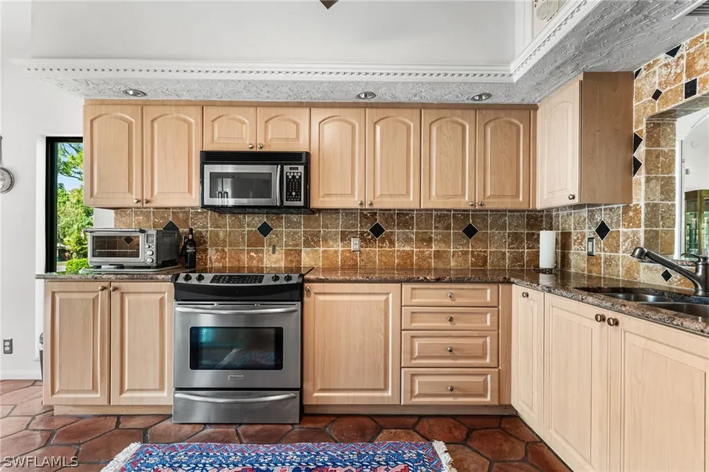 15470 Cedarwood Lane Naples FL 34110