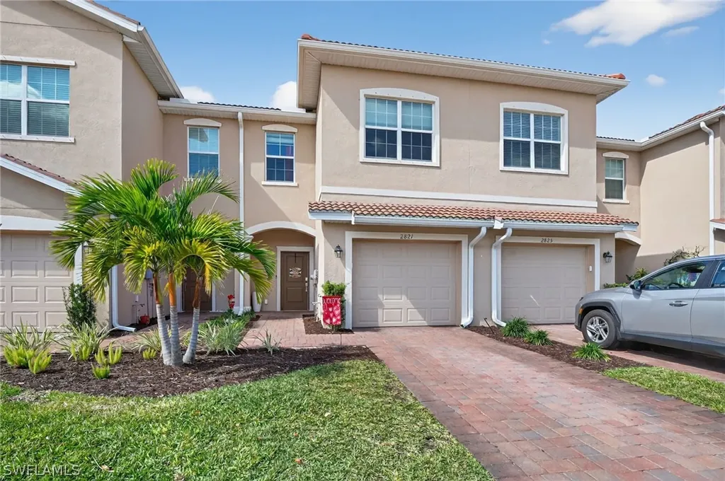 2821 Citrus Street Naples FL 34120