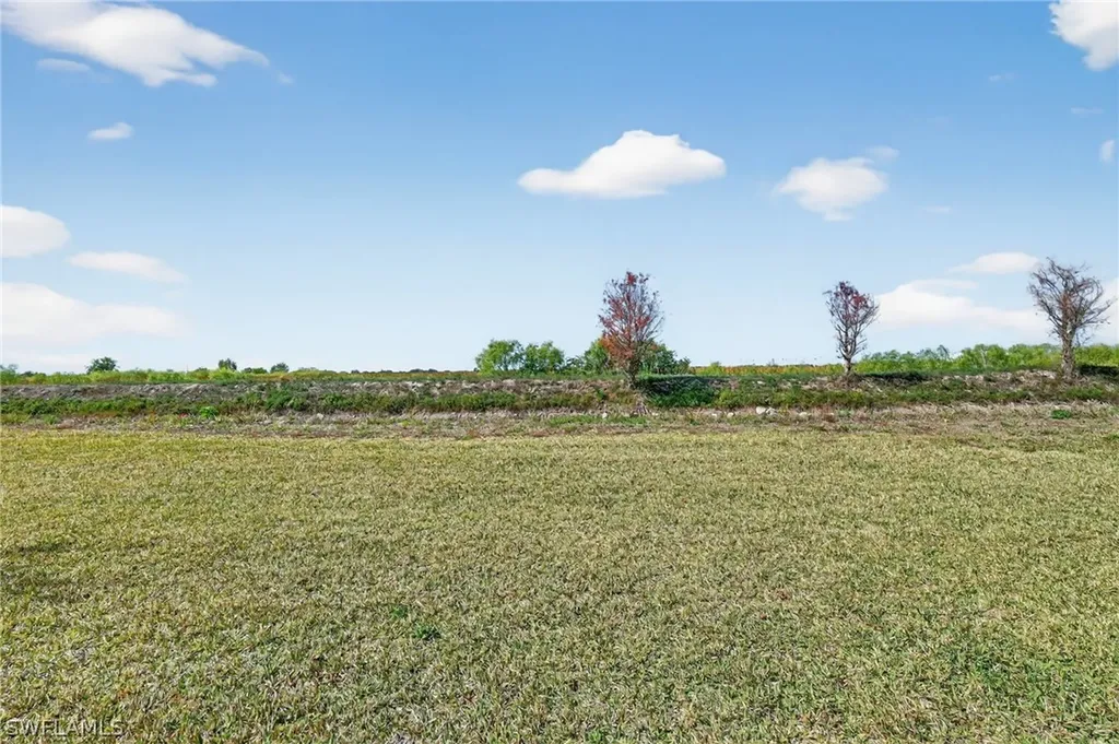 2821 Citrus Street Naples FL 34120