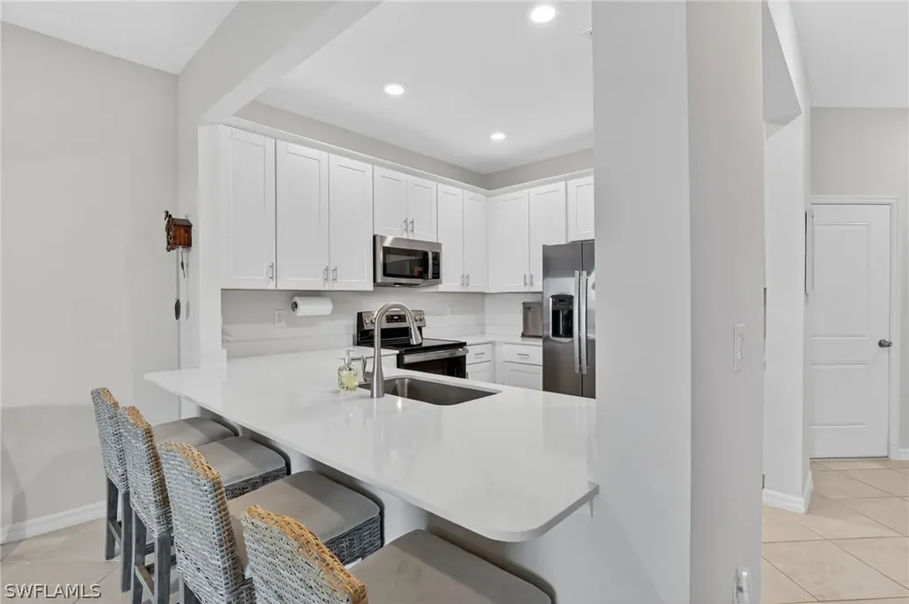2821 Citrus Street Naples FL 34120