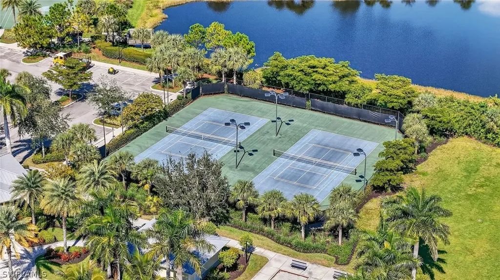2821 Citrus Street Naples FL 34120