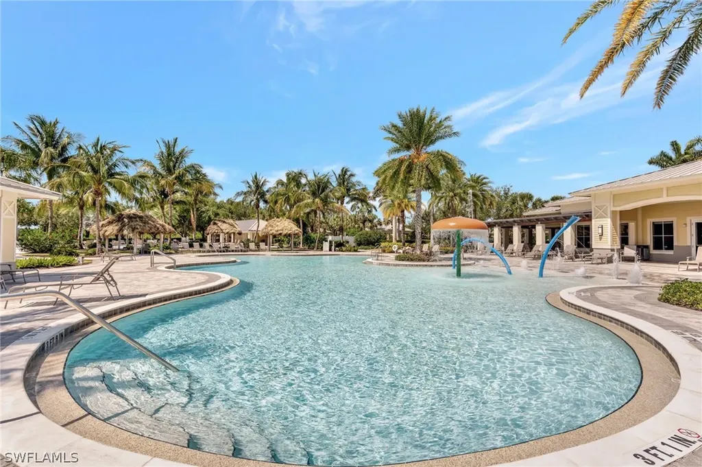 2821 Citrus Street Naples FL 34120