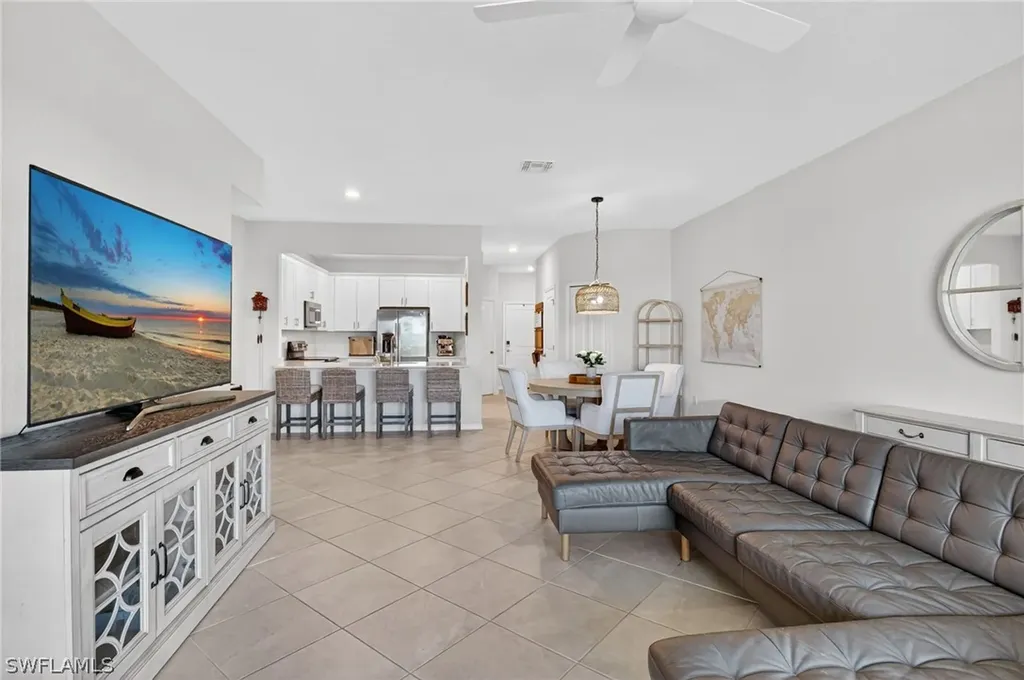 2821 Citrus Street Naples FL 34120