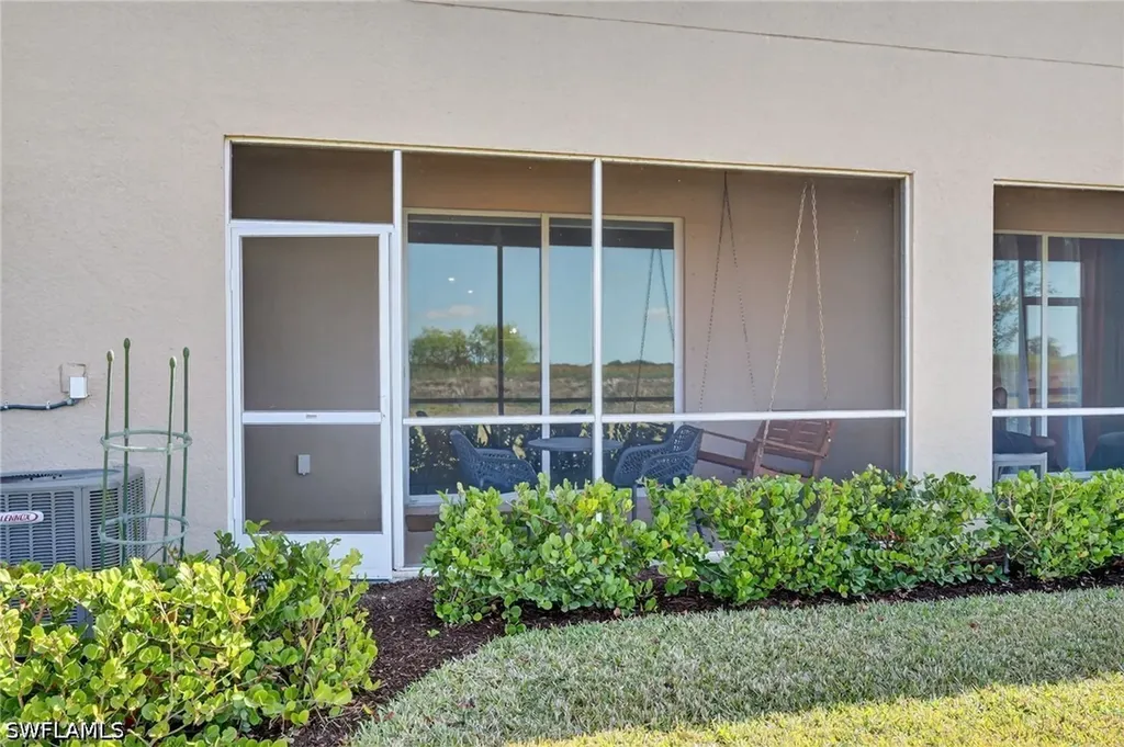 2821 Citrus Street Naples FL 34120