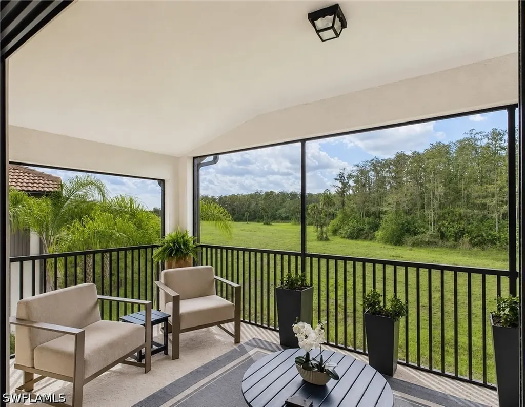 5683 Mayflower Way Naples FL 34142