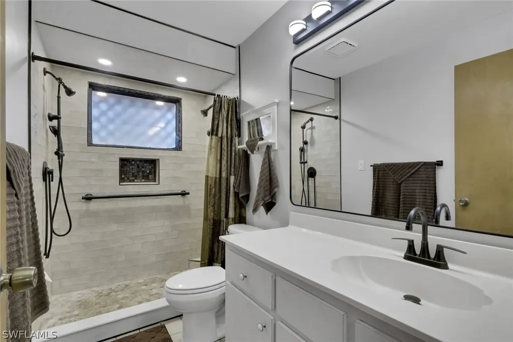 28025 Oak Lane Bonita Springs FL 34135