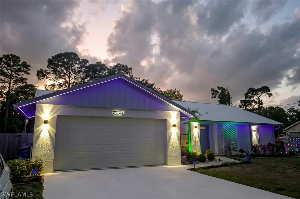 28025 Oak Lane Bonita Springs FL 34135