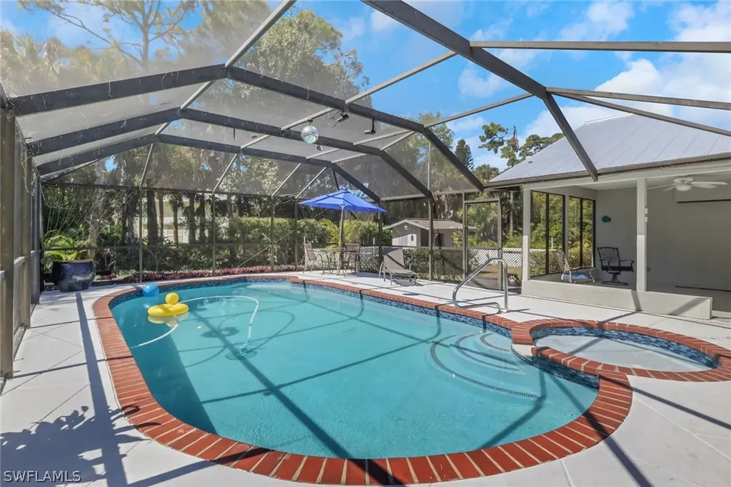 28025 Oak Lane Bonita Springs FL 34135