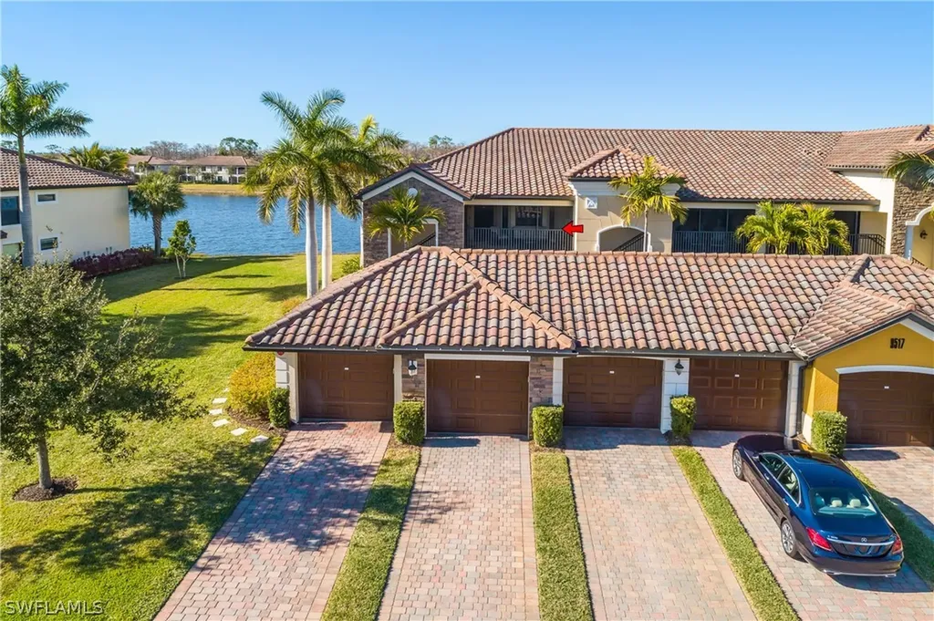 9517 Avellino Way Naples FL 34113