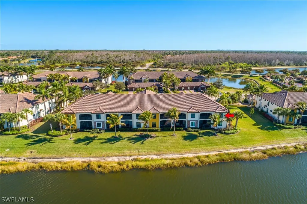 9517 Avellino Way Naples FL 34113