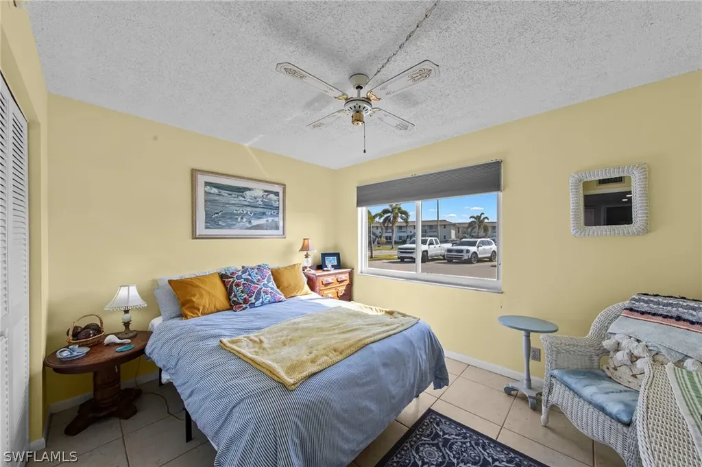 256 Palm Drive Naples FL 34112