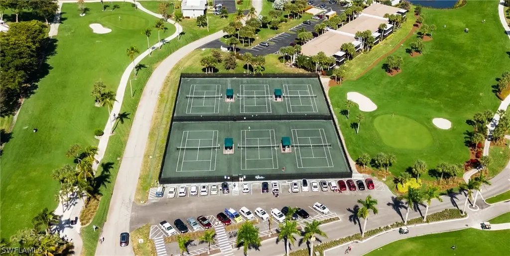 256 Palm Drive Naples FL 34112
