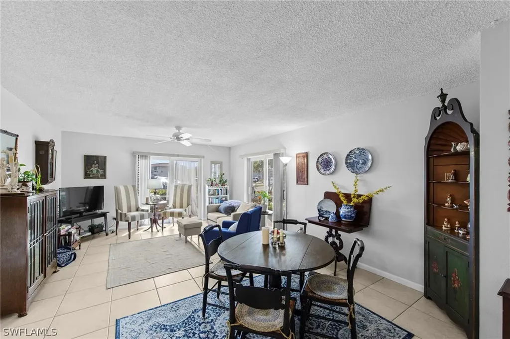256 Palm Drive Naples FL 34112