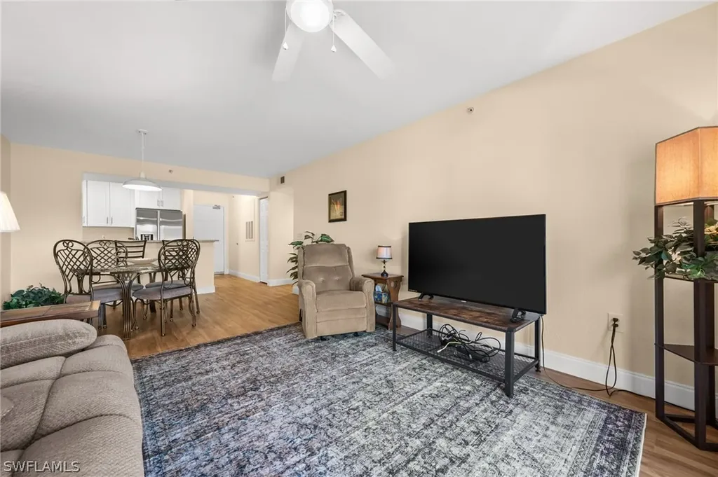 8264 Key Royal Circle Naples FL 34119