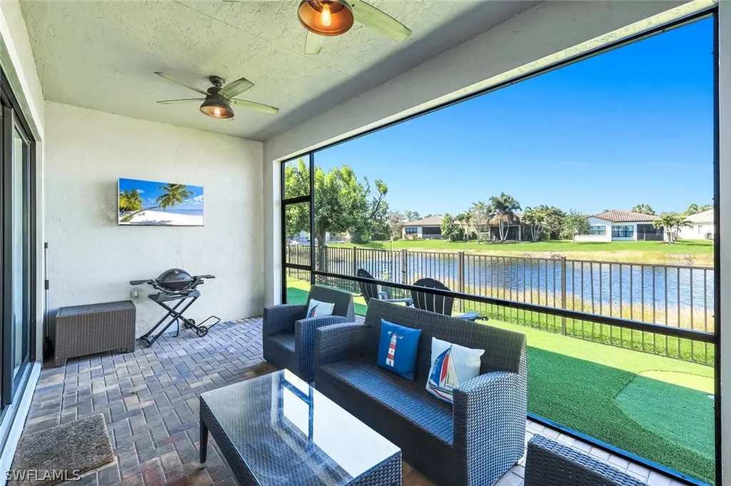 9469 Greenleigh Court Naples FL 34120