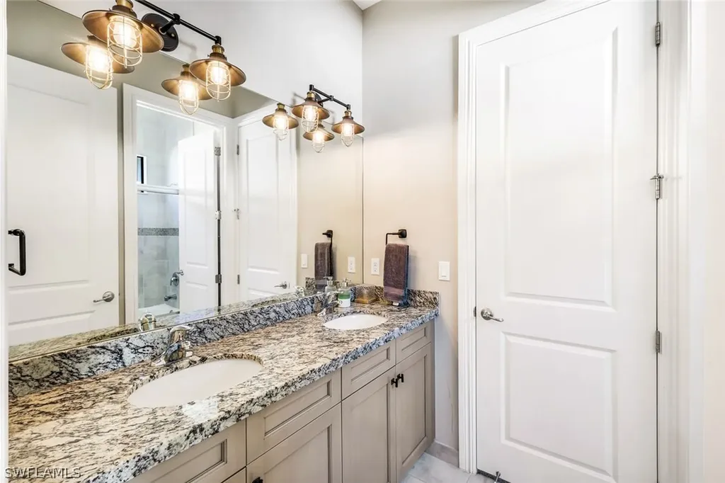 9469 Greenleigh Court Naples FL 34120
