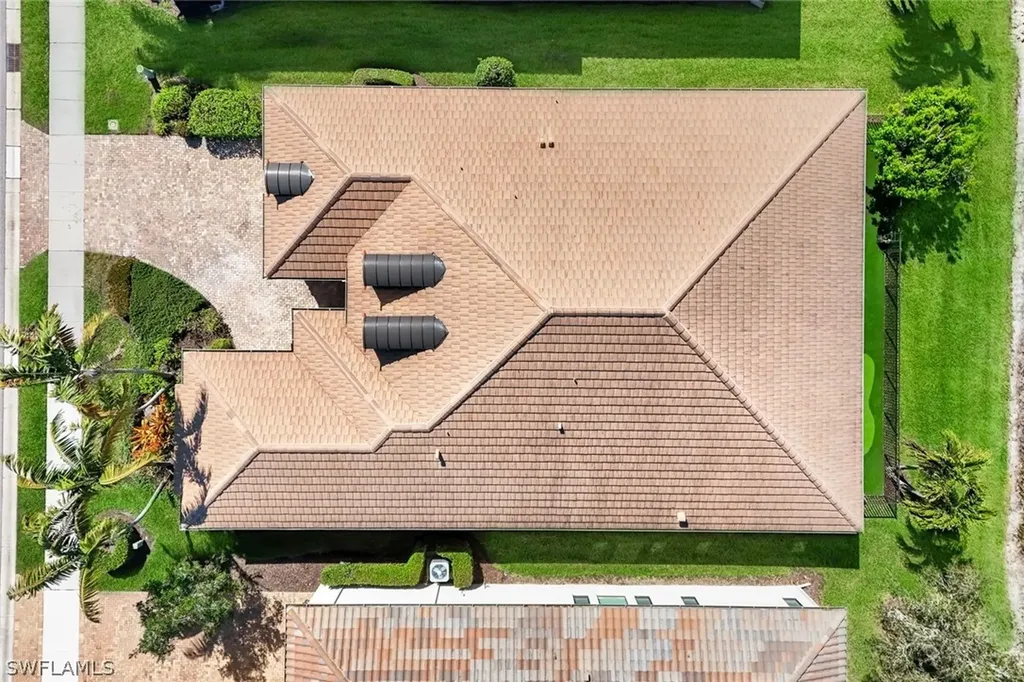 9469 Greenleigh Court Naples FL 34120