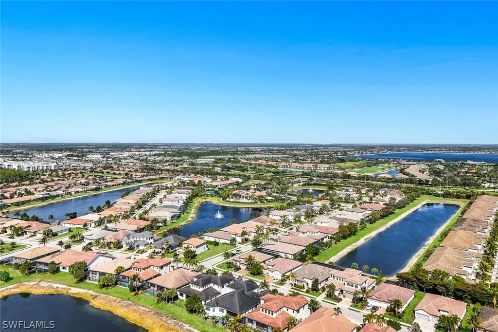 9469 Greenleigh Court Naples FL 34120