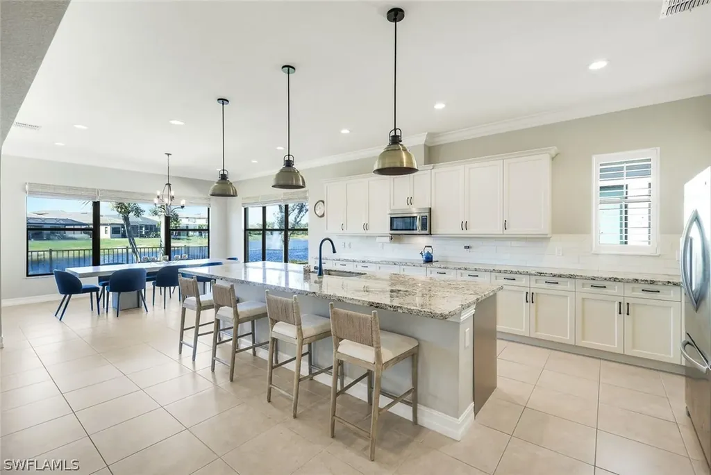 9469 Greenleigh Court Naples FL 34120