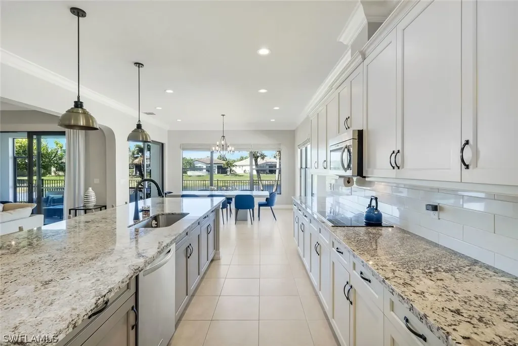 9469 Greenleigh Court Naples FL 34120