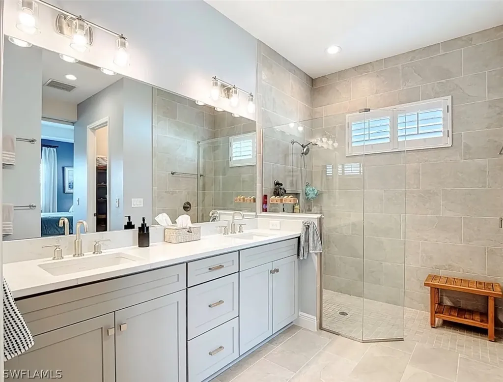 4058 Aquila Place Naples FL 34120