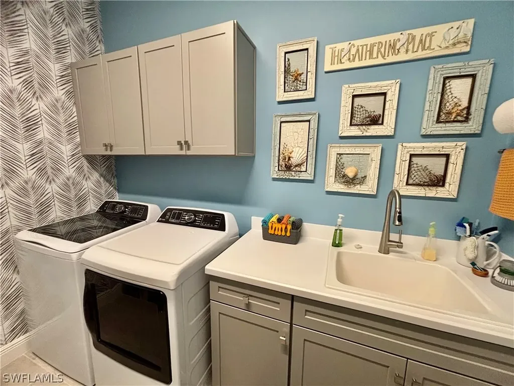 4058 Aquila Place Naples FL 34120