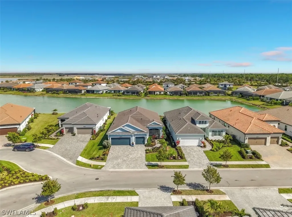 4058 Aquila Place Naples FL 34120
