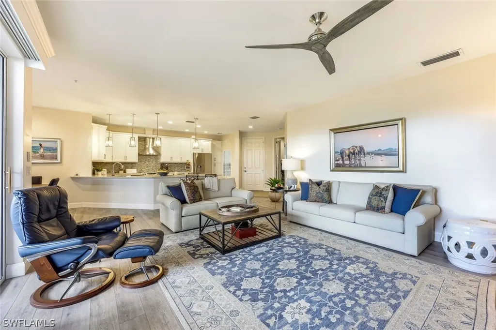 1610 Clermont Drive Naples FL 34109