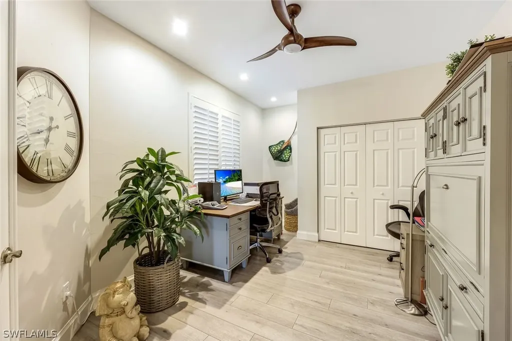 1610 Clermont Drive Naples FL 34109