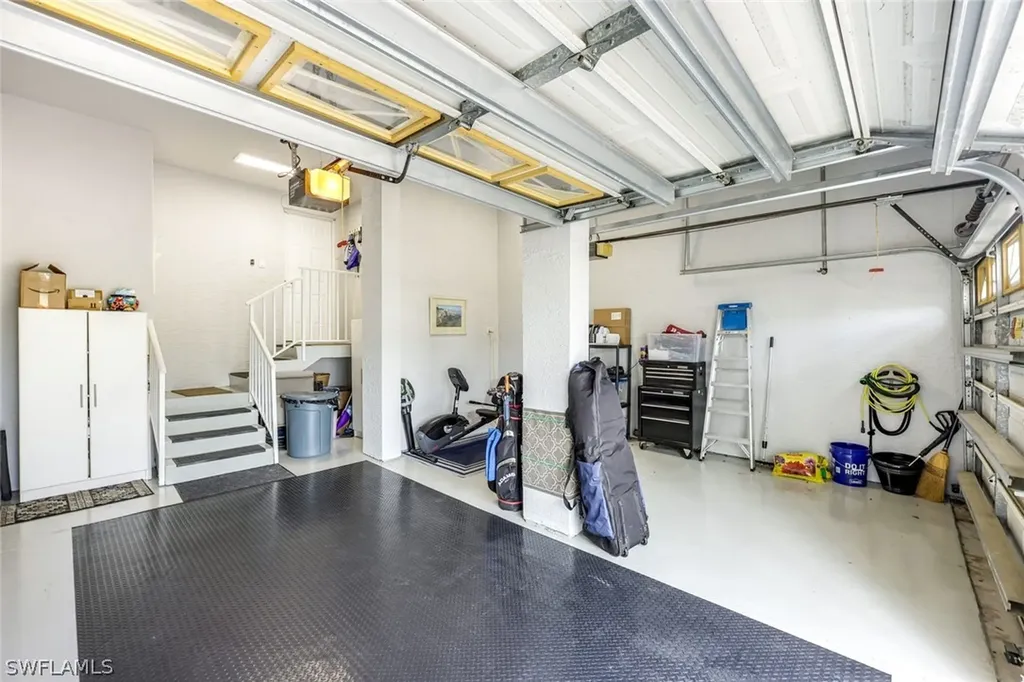 1610 Clermont Drive Naples FL 34109