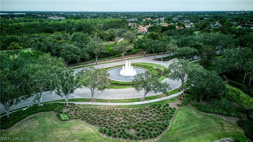 1610 Clermont Drive Naples FL 34109