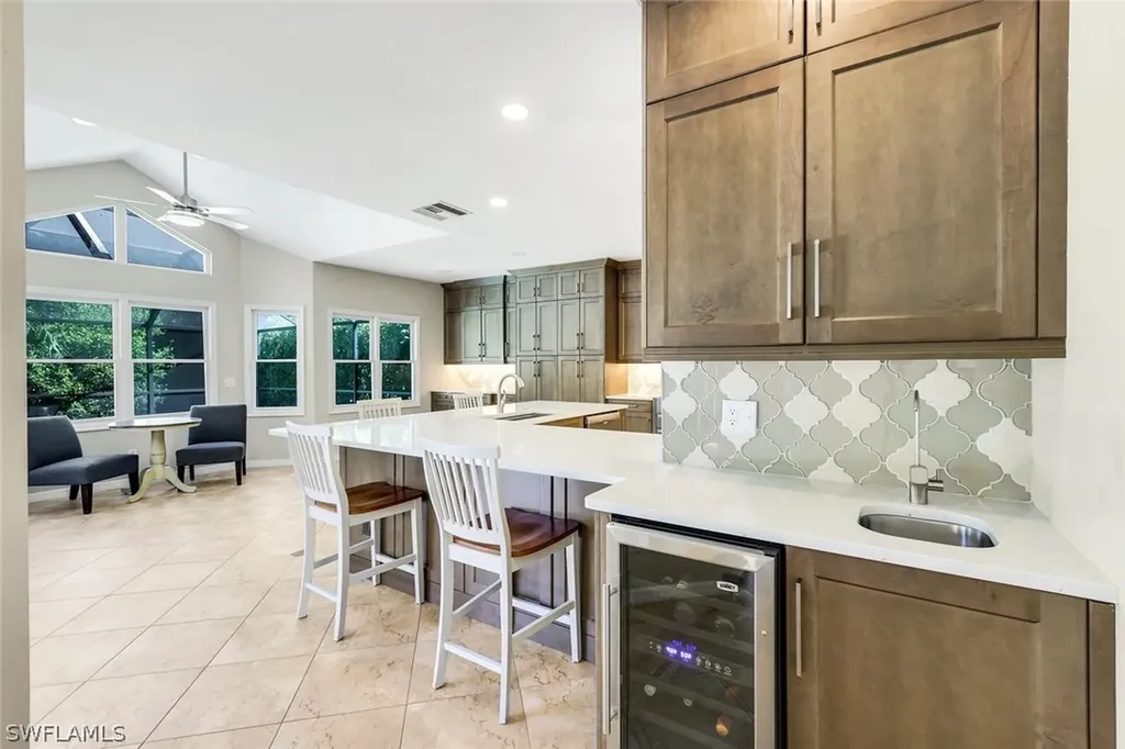 547 Cormorant Cove Naples FL 34113