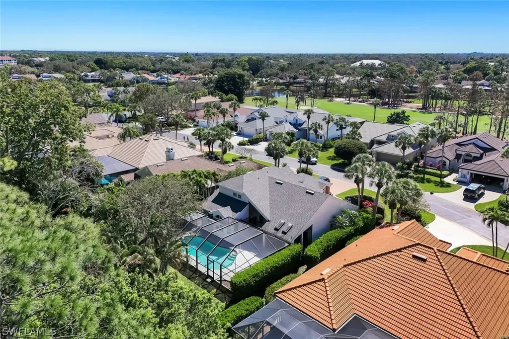 547 Cormorant Cove Naples FL 34113