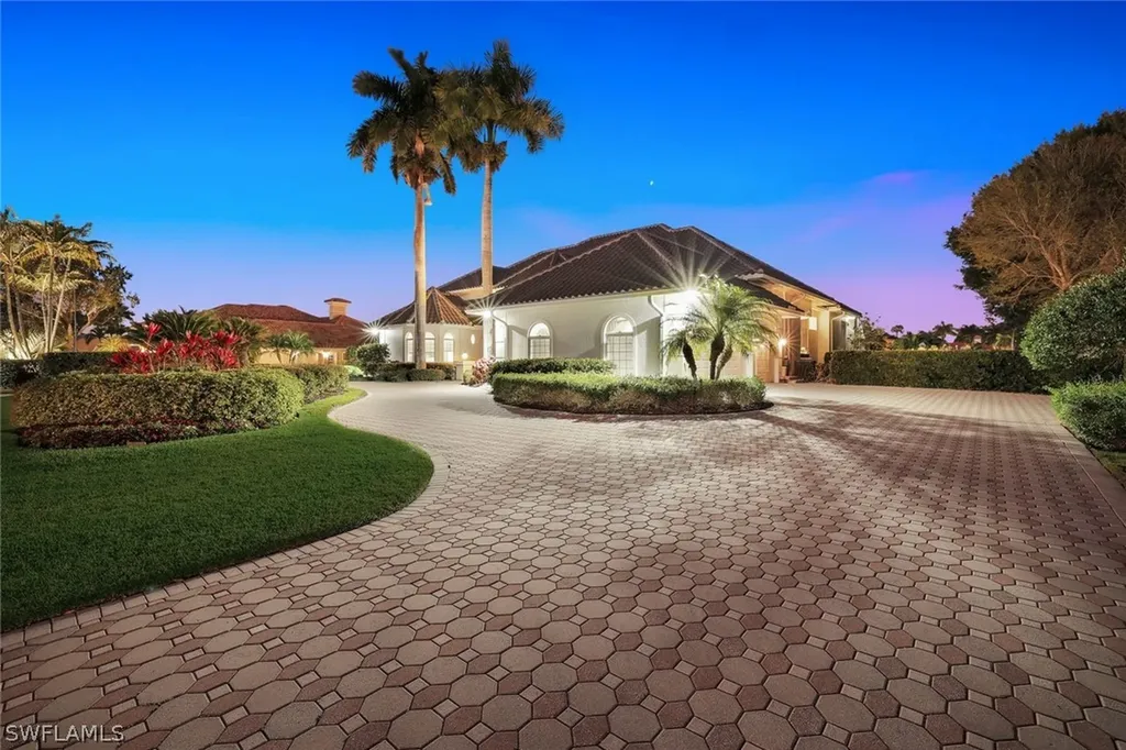 12924 Bald Cypress Lane Naples FL 34119
