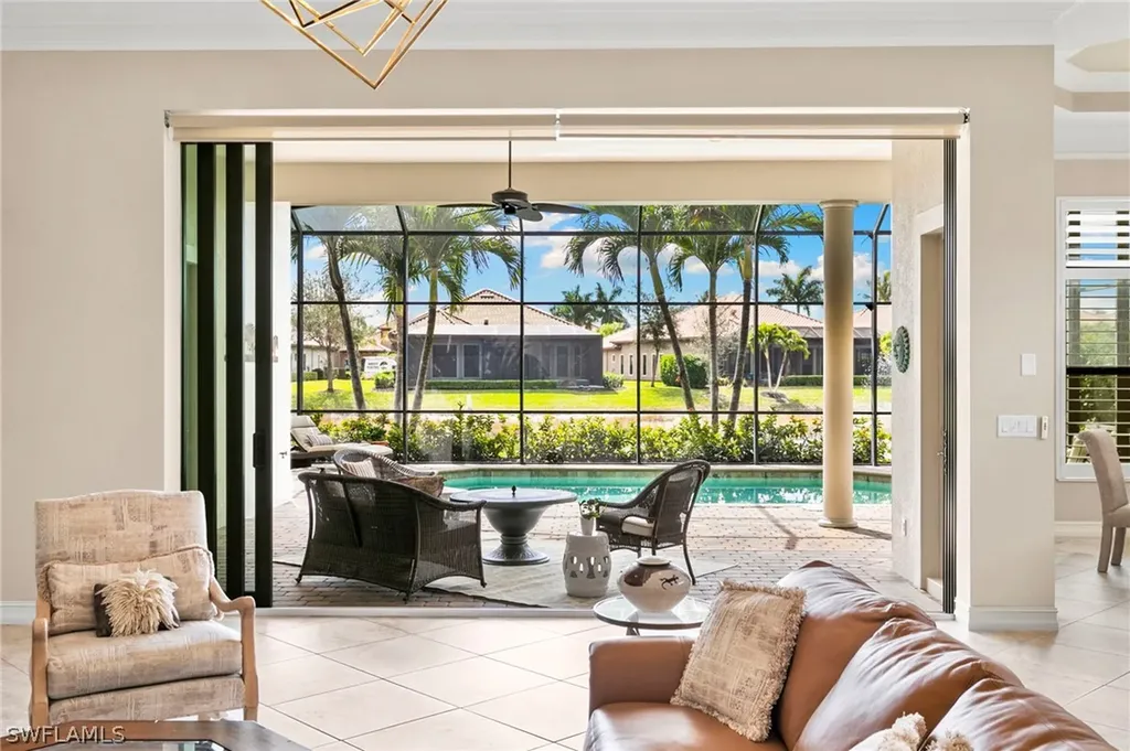 7262 Lantana Circle Naples FL 34119