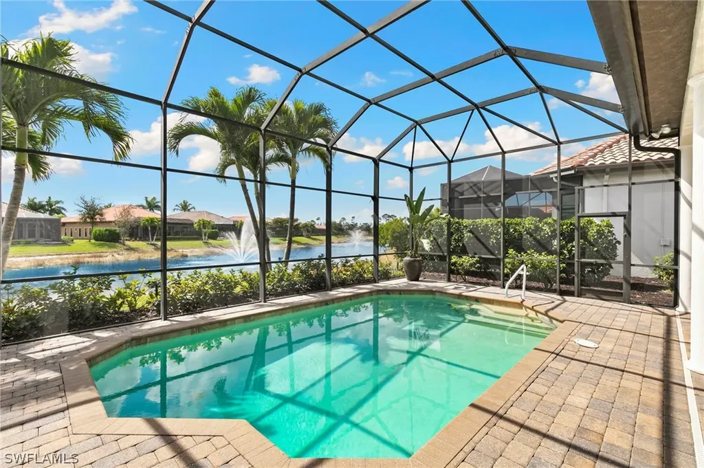 7262 Lantana Circle Naples FL 34119