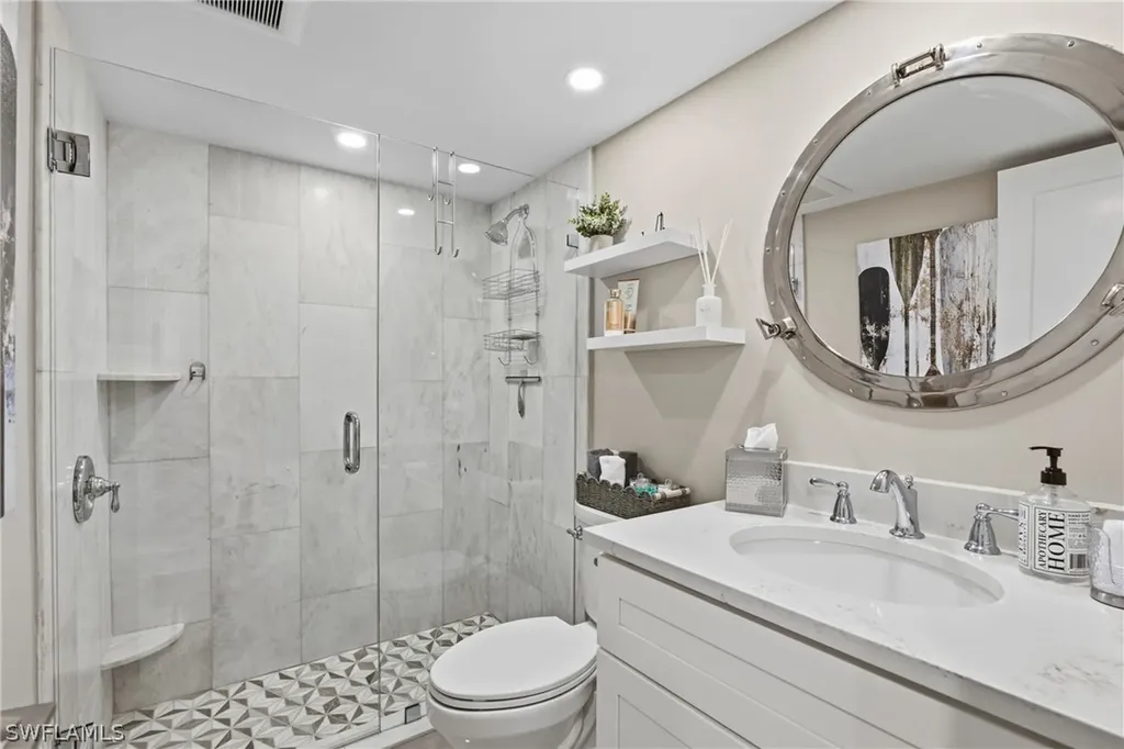 682 Broad Avenue S Naples FL 34102