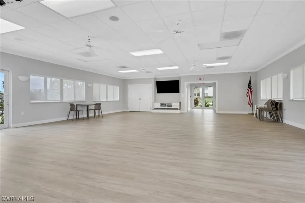 682 Broad Avenue S Naples FL 34102