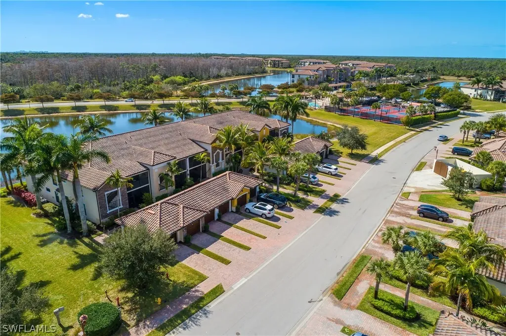 9518 Avellino Way Naples FL 34113